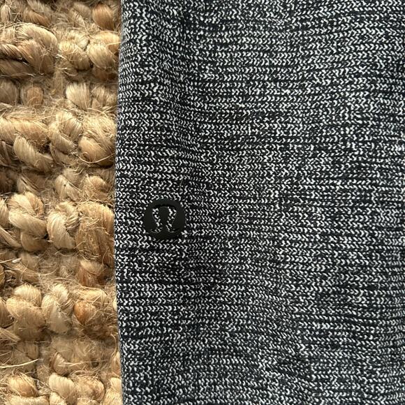 Lululemon Still Mind Tight 28" – Women’s Size 6 – Interlink Ice Grey Black-NWOT - Picture 7 of 10